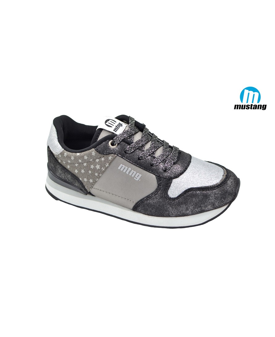 Zapatillas deportivas niña Mustang con cinta. Calzado infantil barato.